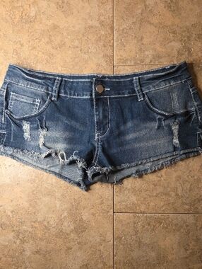 SHEIN Blue Distressed Low-Rise Denim Shorts